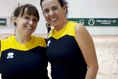 Foto-4-beach-tennis-Marika-Capriotti-ed-Annalisa-Olei-4-12