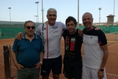 Gianni Fabbri, Roberto Perticarà, Roberto Fagnani e Pat Remondegui sui campi del CT Zavaglia Ravenna