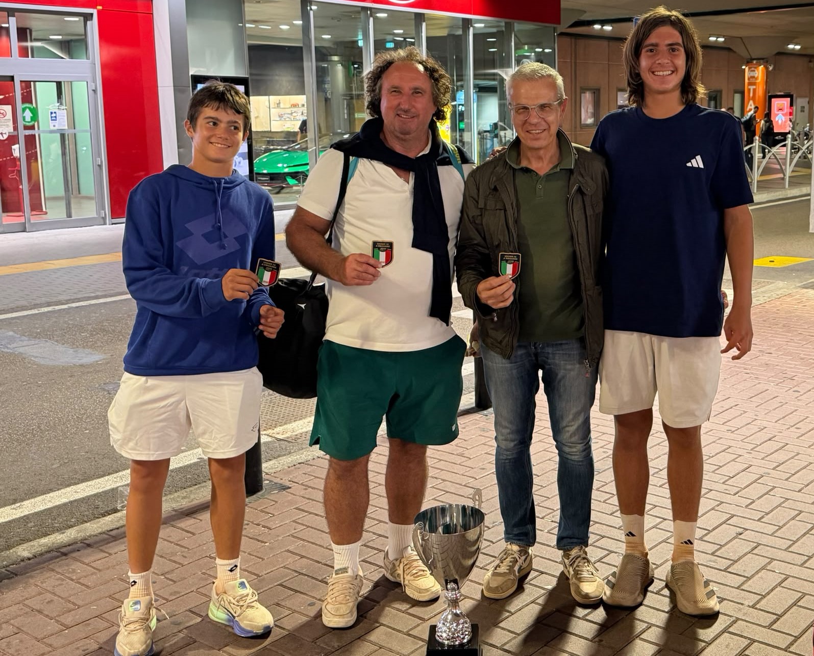 Campomori-accoglie-campioni-under-16-aeroporto