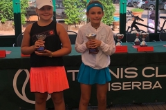 Foto premiazione Under 10 femminile da sinistra Ekaterina Cazac e Sophia Giulia Di Concetto-12-8