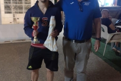 Giovanni Chiapponi premiato da Paride Gordini 