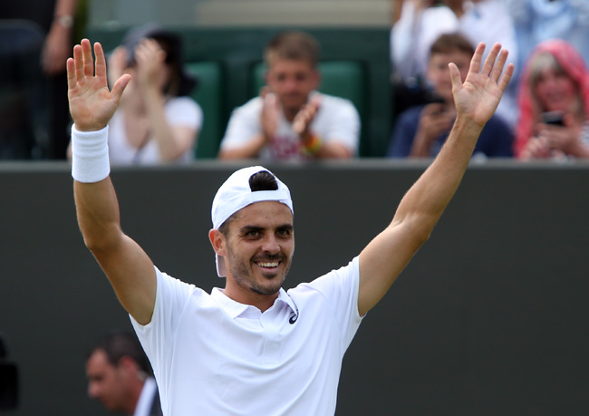 Fabbiano stende Wawrinka, al 3° turno di Wimbledon anche Fognini