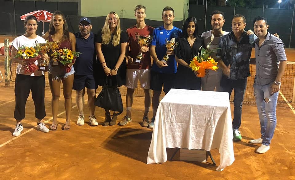 La premiazione del torneo Open del Ct Bagnacavallo