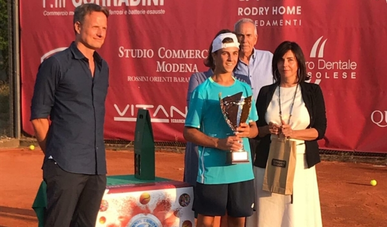 La premiazione di Mattia Ricci a Sassuolo