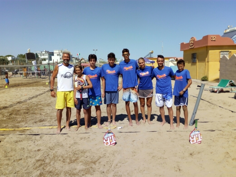 Pura Vida Riccione: un gruppo di giovani atleti