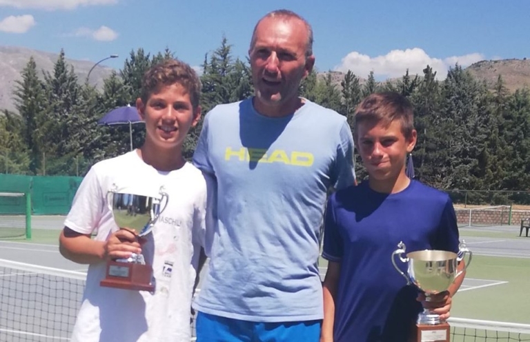 Lorenzo Angelini (con il maestro Alberto Casadei) e Sebastiano Cocola