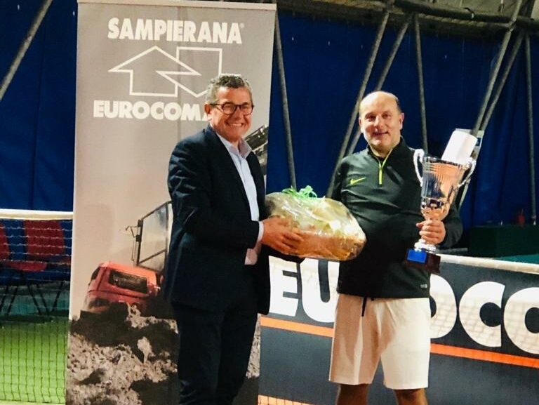 La premiazione di Cristiano Savoia a Sarsina