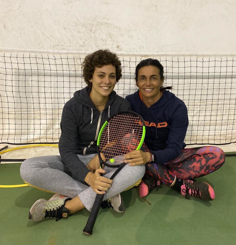 Emma Ferrini con il tecnico Laura Marconi