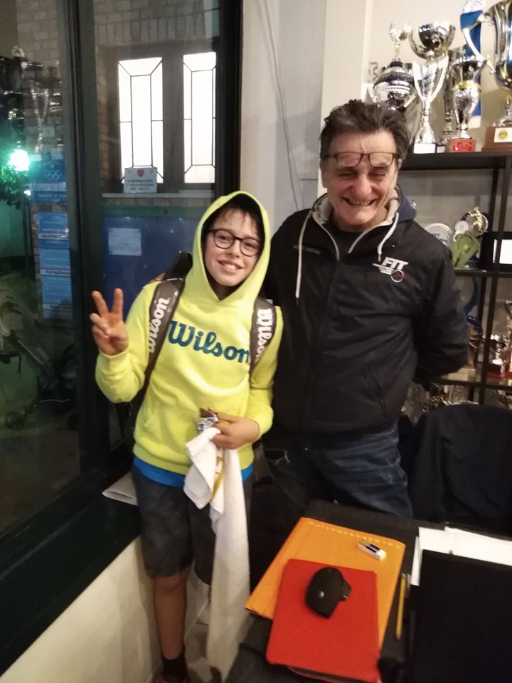 Carlo Paci con il giudice arbitro Graziano Farolfi al Forum Forlì