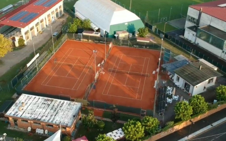 Circolo Tennis Massa Lombarda dall'alto