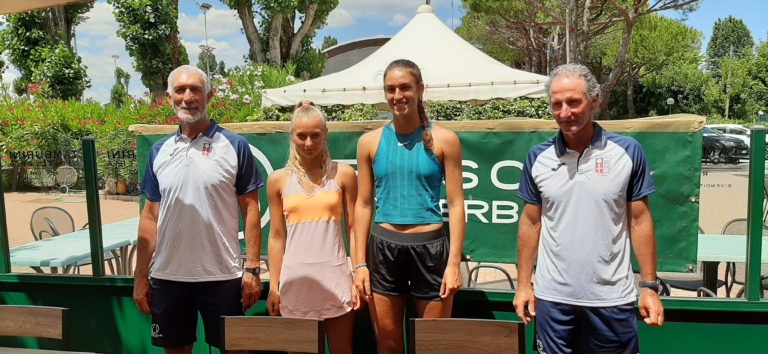Tennis Viserba: i maestri Marco Mazza e Luca Gasparini con Alessandra Mazzola e Marta Lombardini