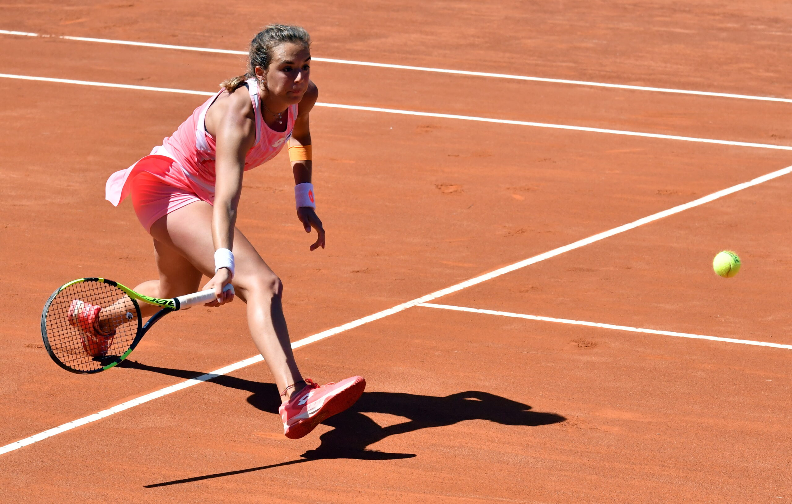 Itf Perigueux: Lucia Bronzetti vola nei quarti