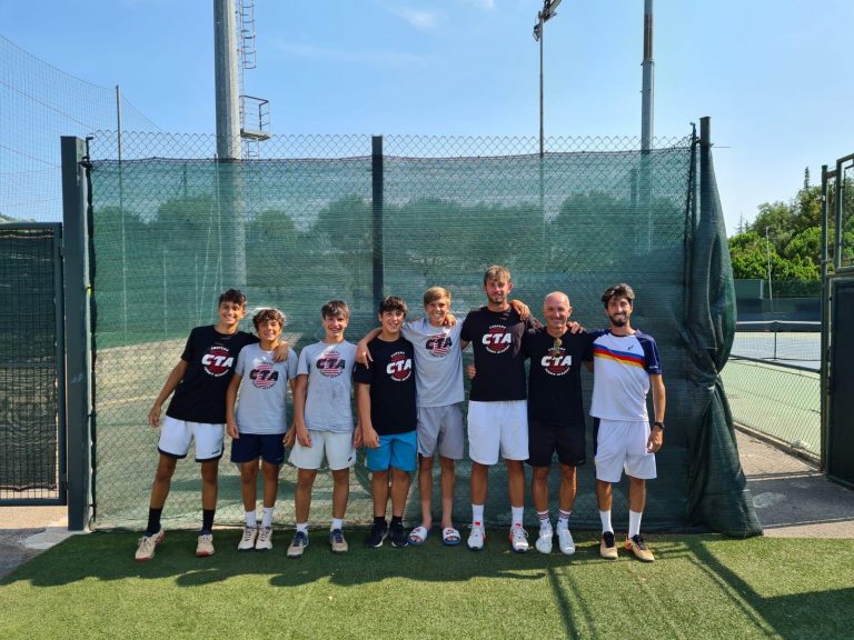 Il team del Carpena Tennis Academy a San Marino