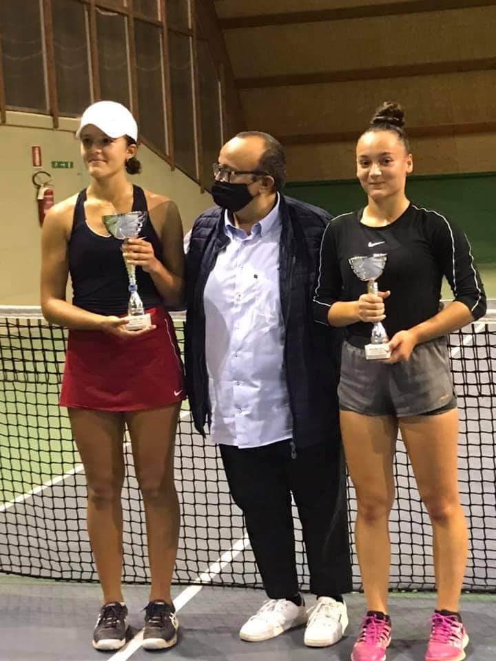 Rubina De Ponti premiata a Cantù