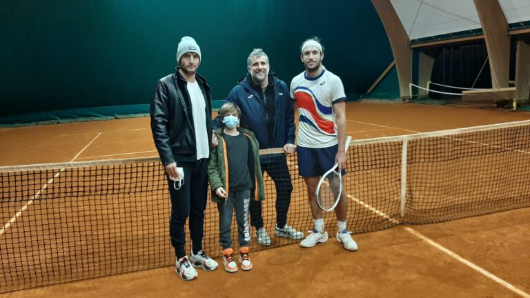 Federico Bertuccioli (a destra) con coach Giorgio Galimberti e Andrea Picchione