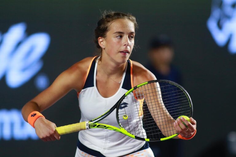 Lucia Bronzetti al servizio