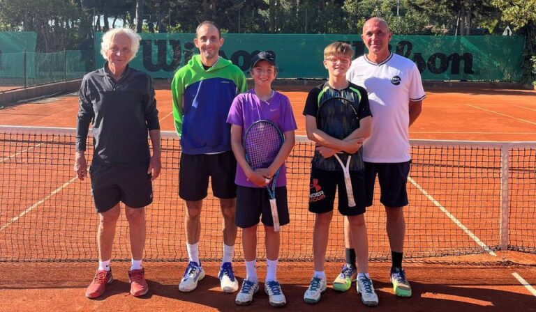 La squadra Under 12 del Ten Pinarella