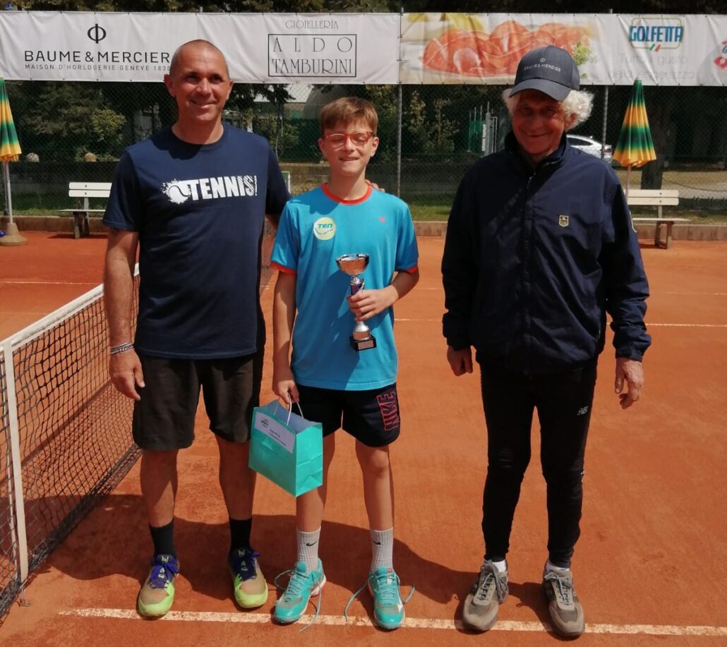 Daniele Longo con i maestri Christian e Corrado Rosti