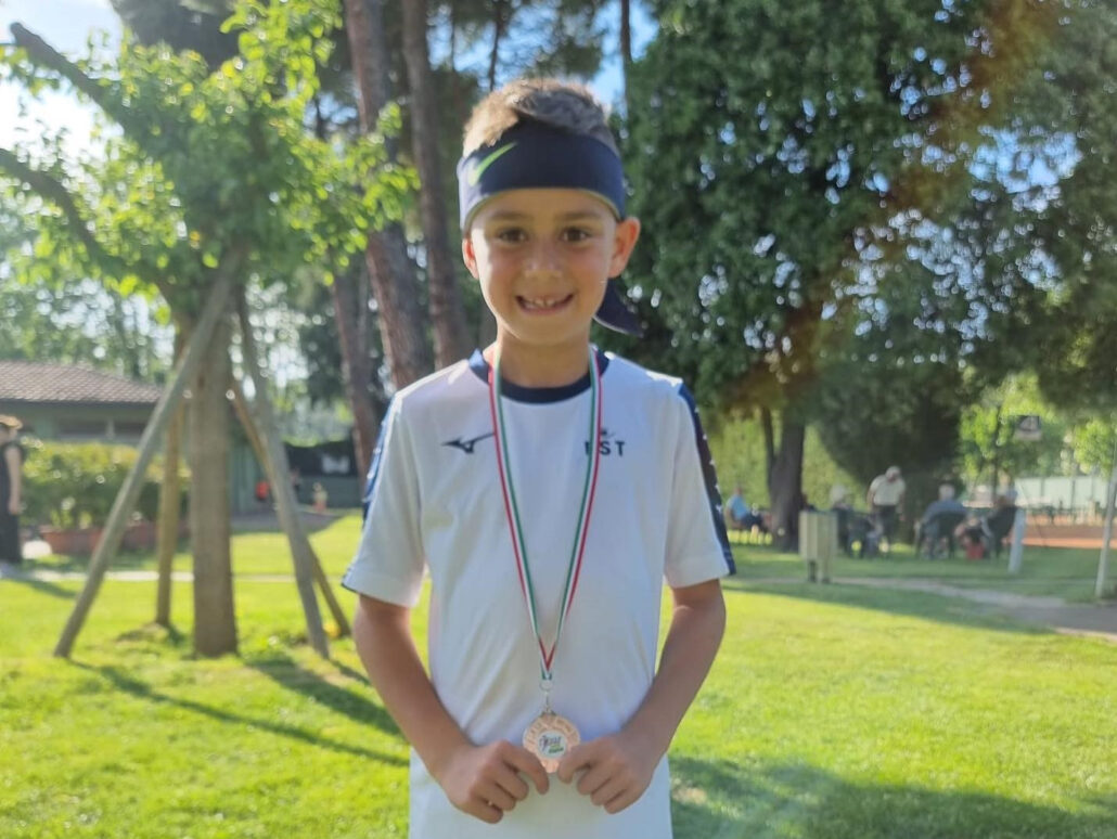 Alex Sciutti, giovane promessa della Scuola Federale Tennis San Marino
