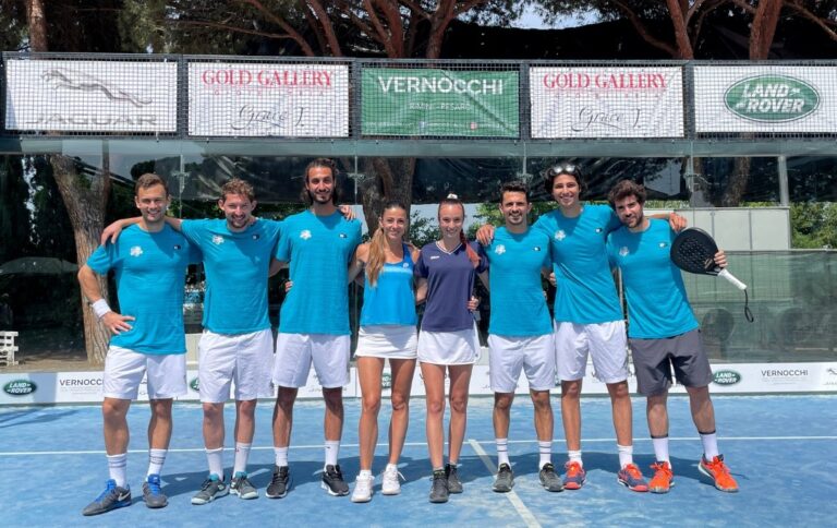 La squadra di serie B del Padel Club Riccione