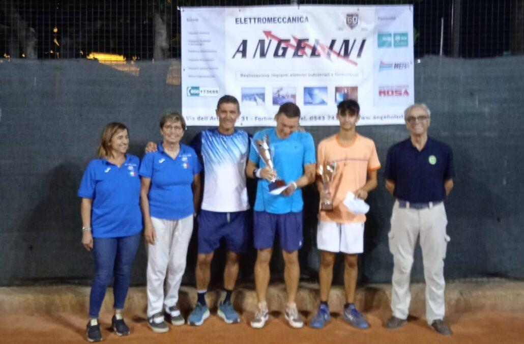 La premiazione del trofeo Elettromeccanica Angelini