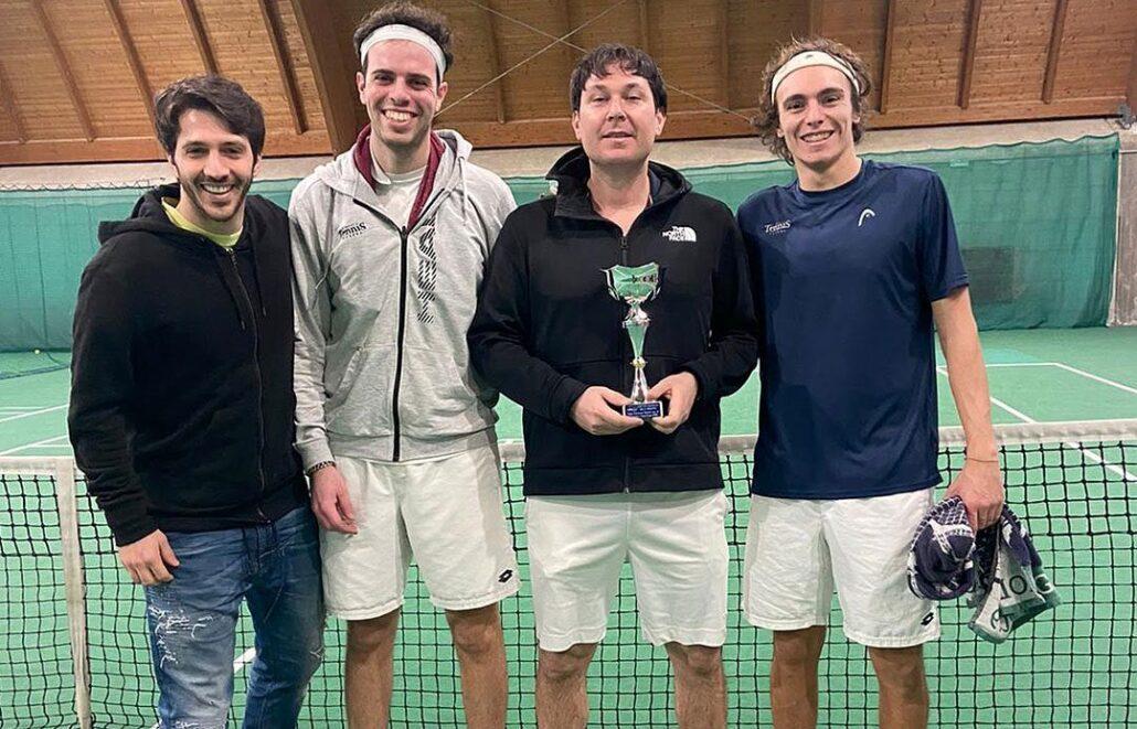 La squadra del Circolo Tennis Cesena finalista nel Trofeo Palmieri 2023