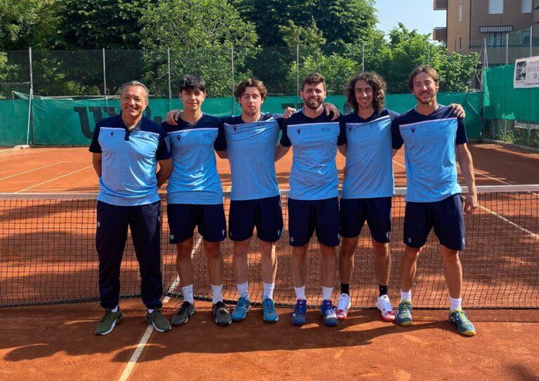 La squadra di serie C del Tennis Club Faenza