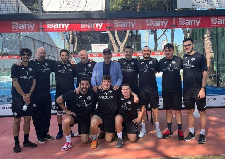 Il team di serie C maschile del Padel Club Riccione