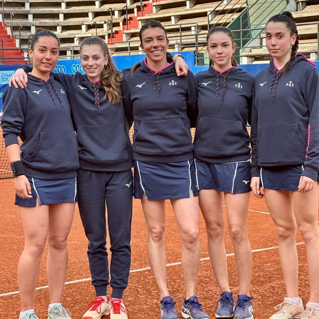 Il team sammarinese che partecipa alla Billie Jean King Cup con la capitana Alice Balducci