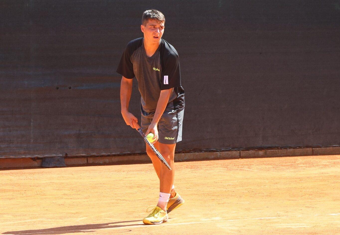 Lorenzo Beraldo conquista i quarti nell’Itf Junior di Bari