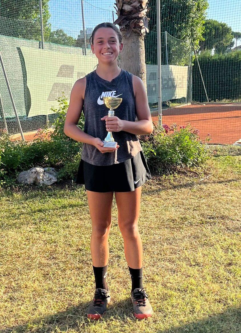 Joma Junior Tour al Tc Riccione: Vittoria Muratori avanza in due tabelloni