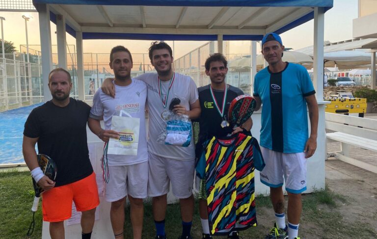 La premiazione dei finalisti dell'Open Città di Cervia, con Match Point tra gli sponsor