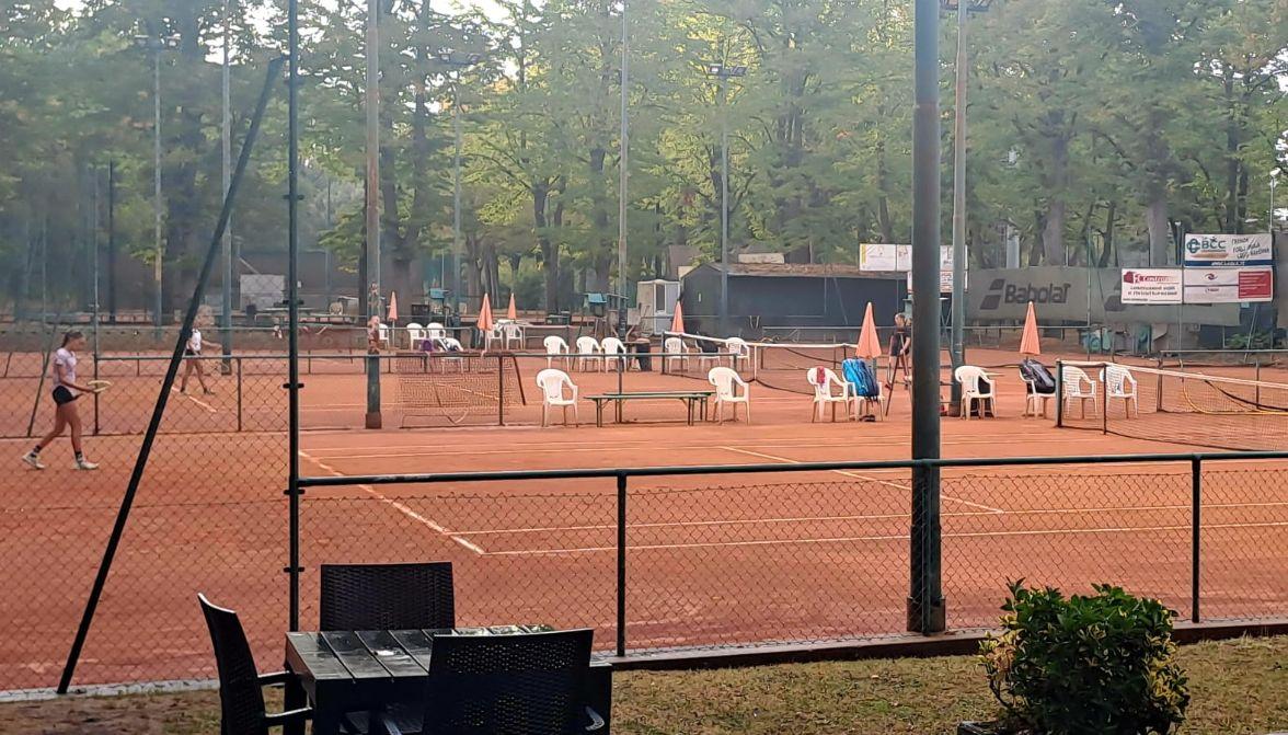 Torneo Veterani al Ct Cacciari: avanzano Stefano Fiandri, Stefano Mambelli ed Alessandra Boccasecca