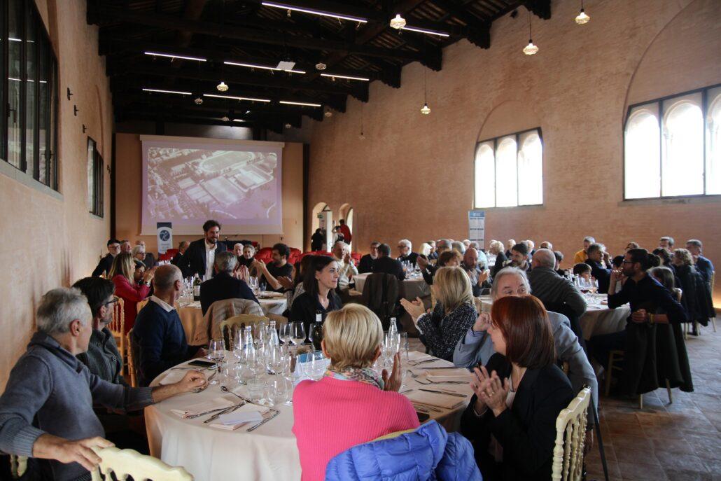 Il pranzo sociale del Tennis Club Faenza nella prestigiosa location del Palazzo del Podestà