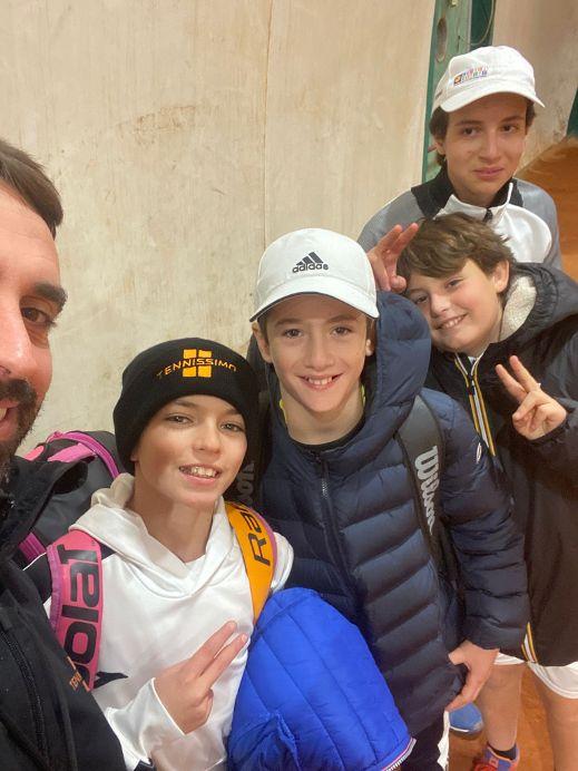 La squadra del Tc Ippodromo impegnata nel trofeo Leonardo Micheli