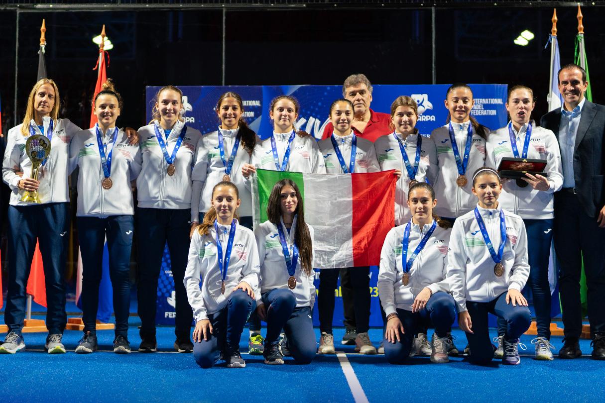Padel: Giulia Dal Pozzo conquista il bronzo a squadre ai Mondiali giovanili