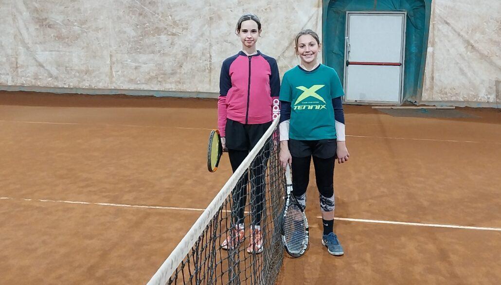 Ilinka Cilibic e Angelica Bonetti prima della finale