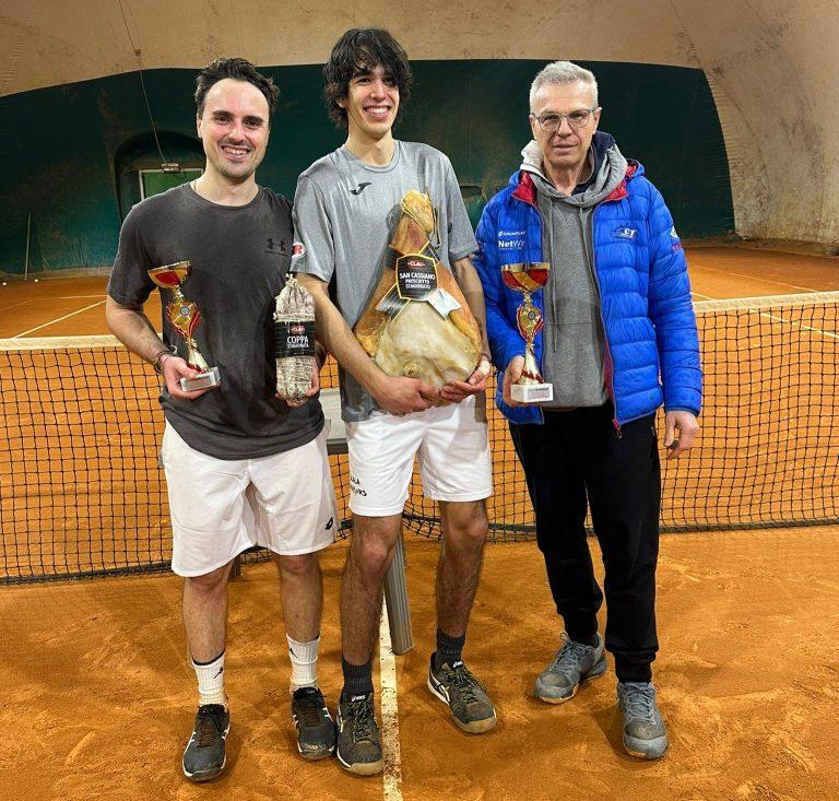 La premiazione del Rodeo di terza categoria maschile del Circolo Tennis Massa Lombarda