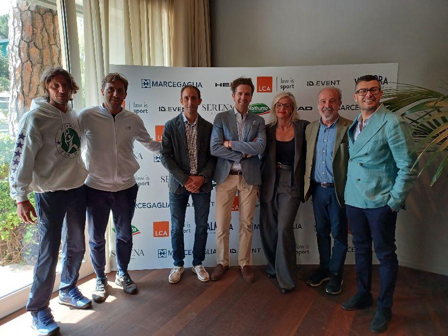 Dal 5 maggio il circuito Itf World Tennis Masters Tour fa tappa allo Sporting Club Marepineta: la conferenza stampa di presentazione