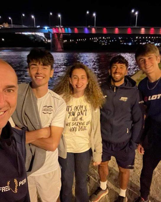 Il team del Ct Zavaglia a Novi Sad con il maestro Ronnj Capra