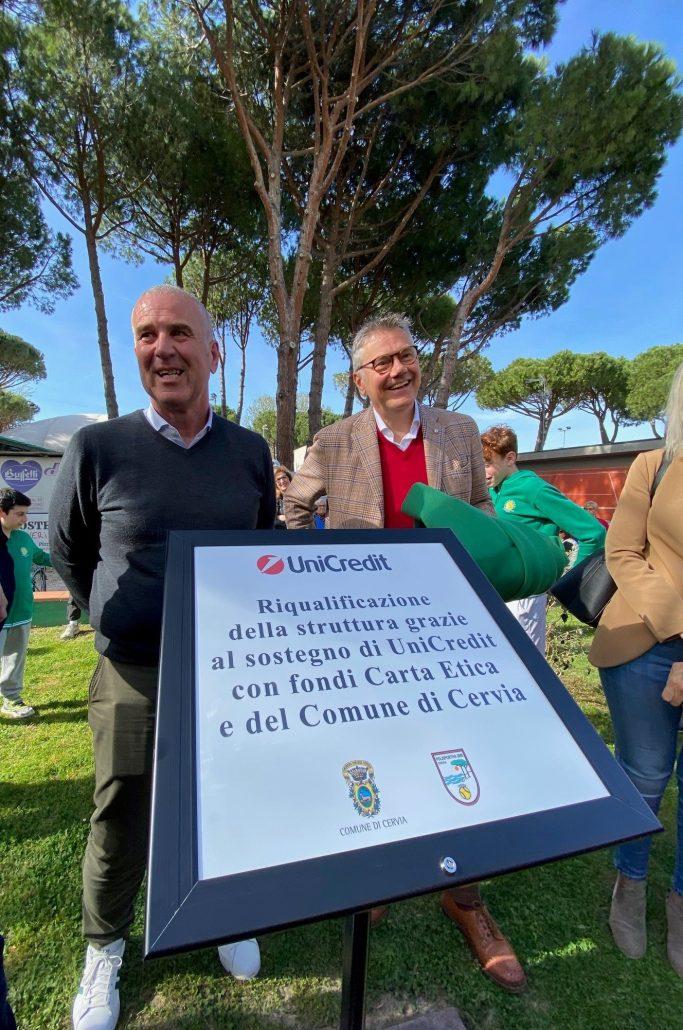Maurizio Tappi, presidente della Pol.2000 Cervia, e Livio Stellati, Responsabile Sviluppo Territorio Centro Nord UniCredit
