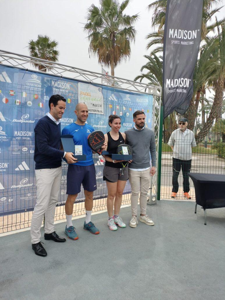 La premiazione di William Forcellini e Cristina Bacciocchi a Valencia