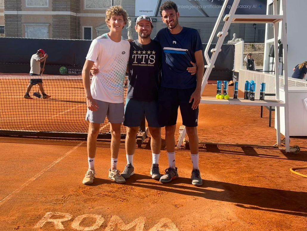Jacopo Bilardo e Giorgio Ricca con il coach a Roma