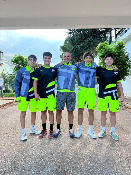 La squadra Under 16 del Ten Sport Center
