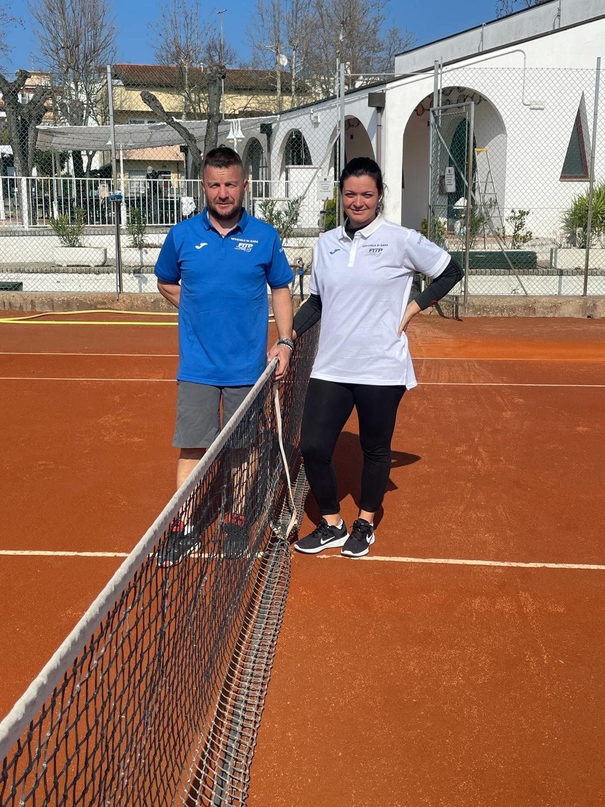 Primi match nel torneo Veterani al Circolo Paradiso di Cesenatico