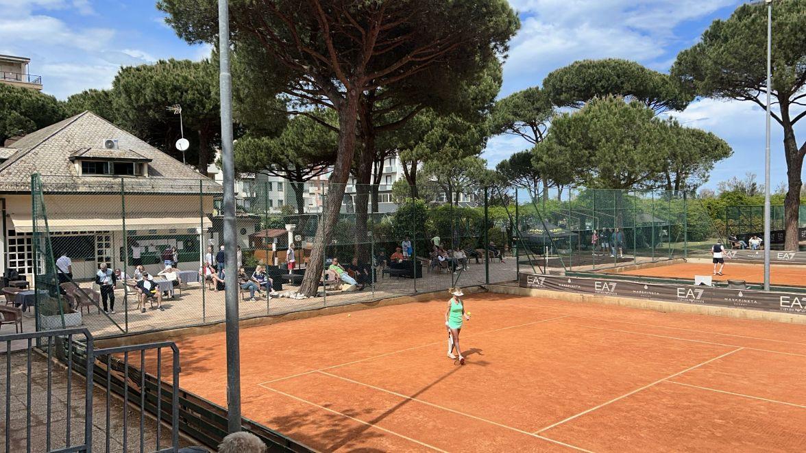 Si gioca il “Milano Marittima Senior Tennis Championships” allo Sporting Marepineta: i primi risultati