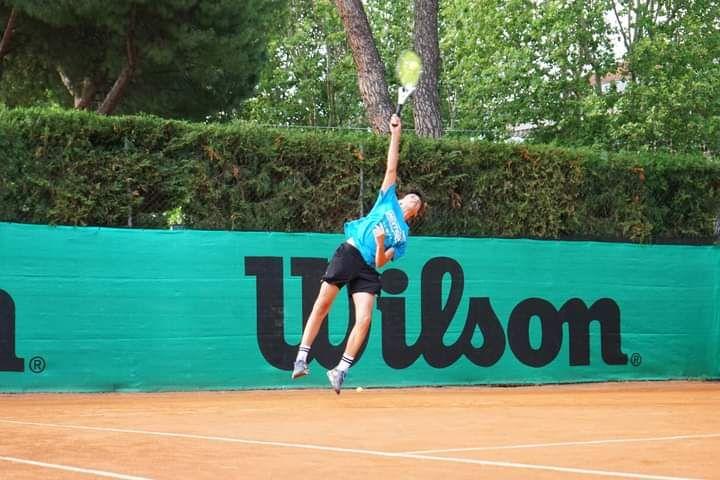 Luca Butti al servizio