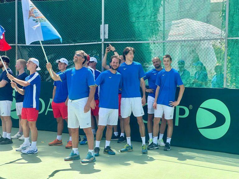 La nazionale sammarinese alla cerimonia di presentazione delle squadre