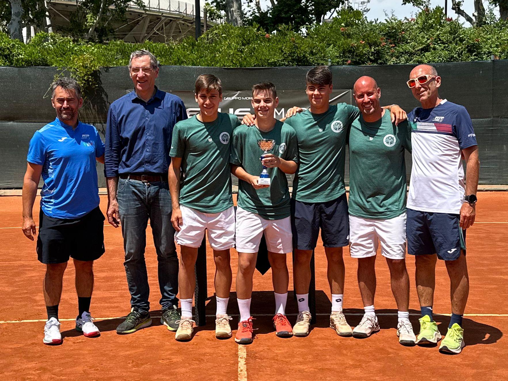 Circolo Tennis Massa Lombarda campione regionale Under 16 maschile. E anche il team femminile vola alla fase di macroarea