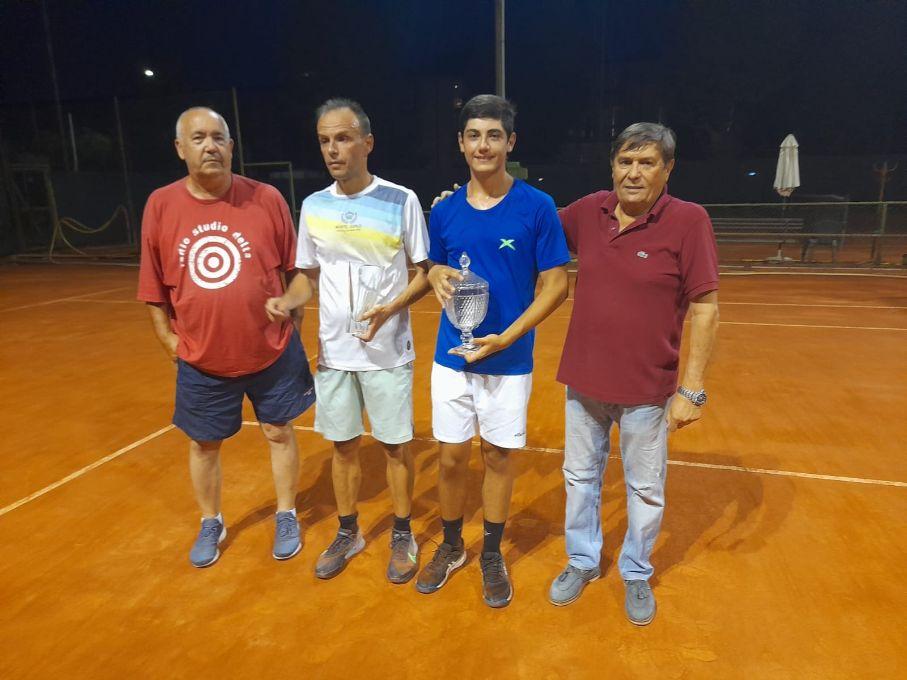 Alessandro Casadei batte Alessio Amadei e conquista il torneo di 4° del Ct Mattei Ravenna